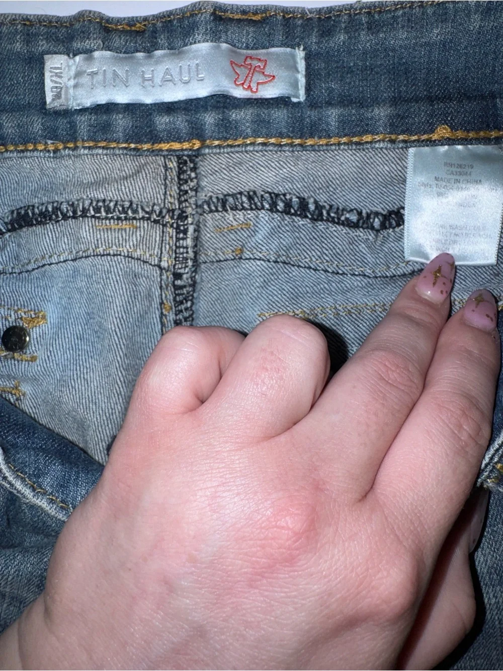 Tin Haul Women’s Boot Cut Washed‎ Blue Jeans size 29/XL